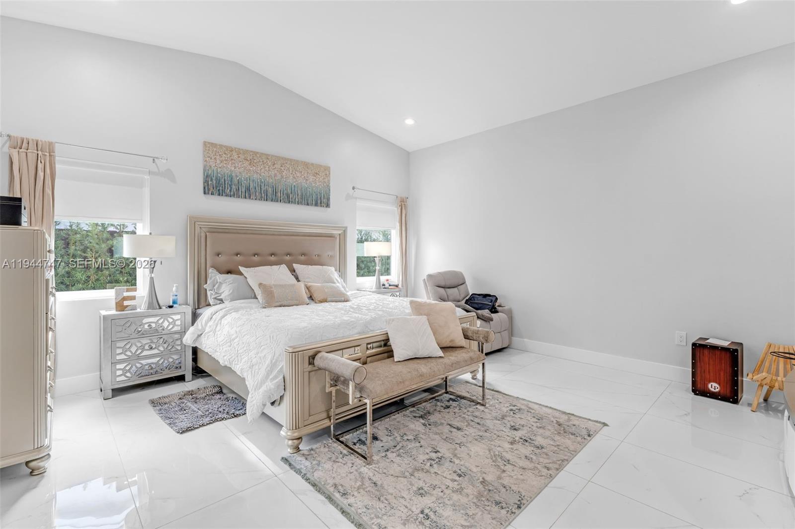 4241 Southwest 154th Place Miami, FL 33185 - Photo 13 of 31