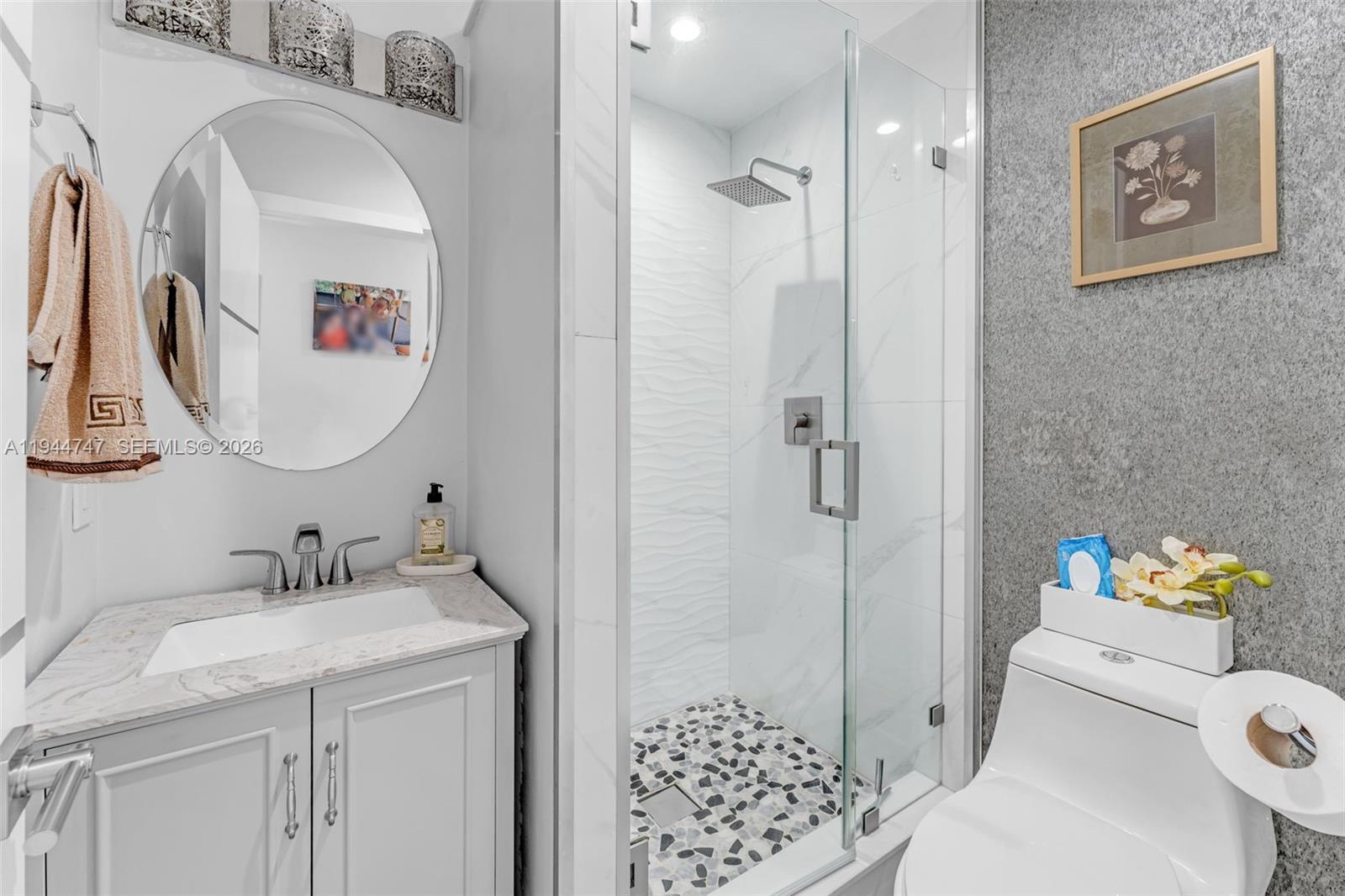 4241 Southwest 154th Place Miami, FL 33185 - Photo 17 of 31