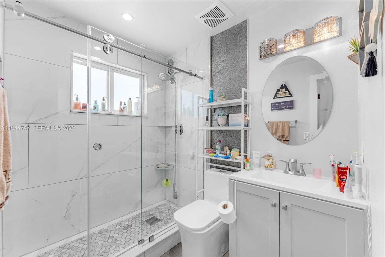 4241 Southwest 154th Place Miami, FL 33185 - Photo 20 of 31