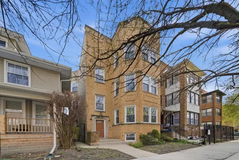 $200,000 | 4509 North Albany Avenue, Unit G, Chicago, IL 60625