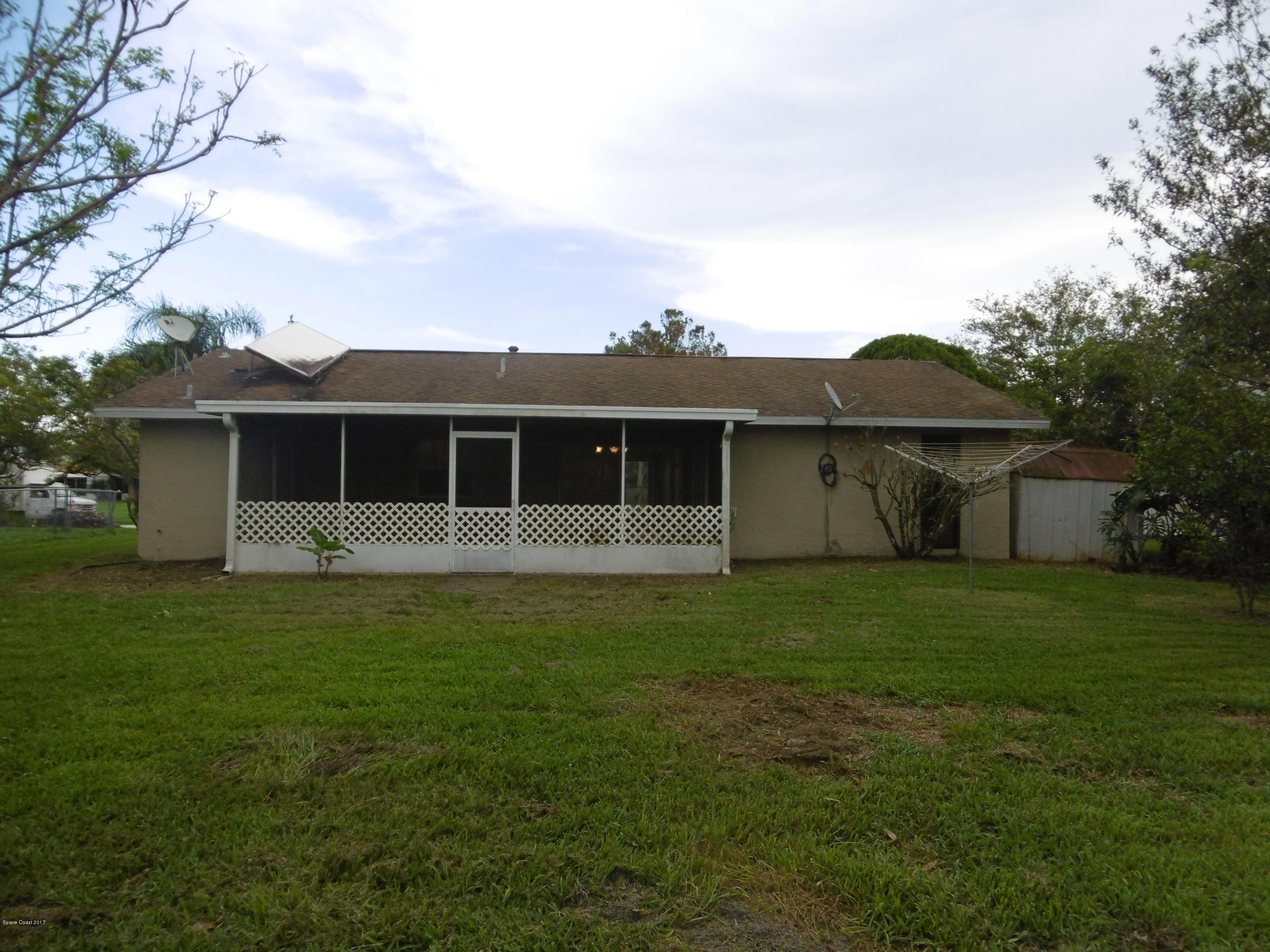 1340 Creel Road Northeast Palm Bay, FL 32905 - Photo 17 of 18 Back of house
