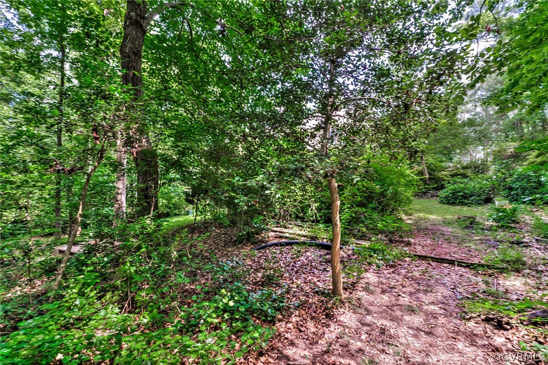 8095 Sinclair Road Mechanicsville, VA 23111 - Photo 33 of 34 Gallery Image 33