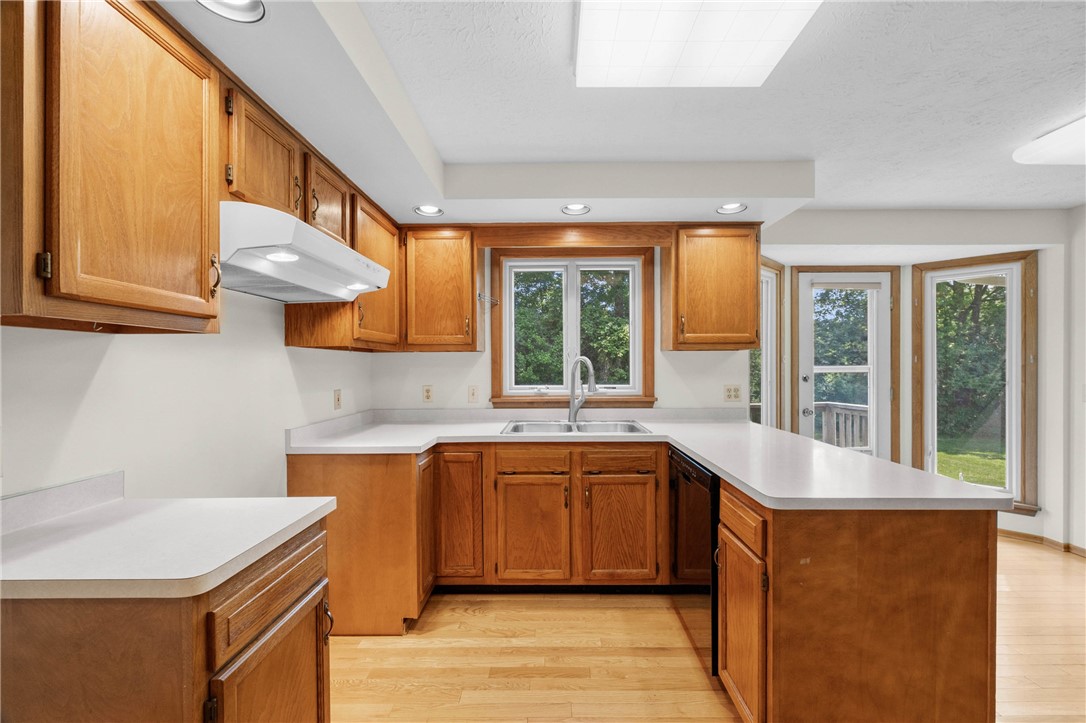 12 Forest Meadow Trail Rochester, NY 14624 - Photo 15 of 48