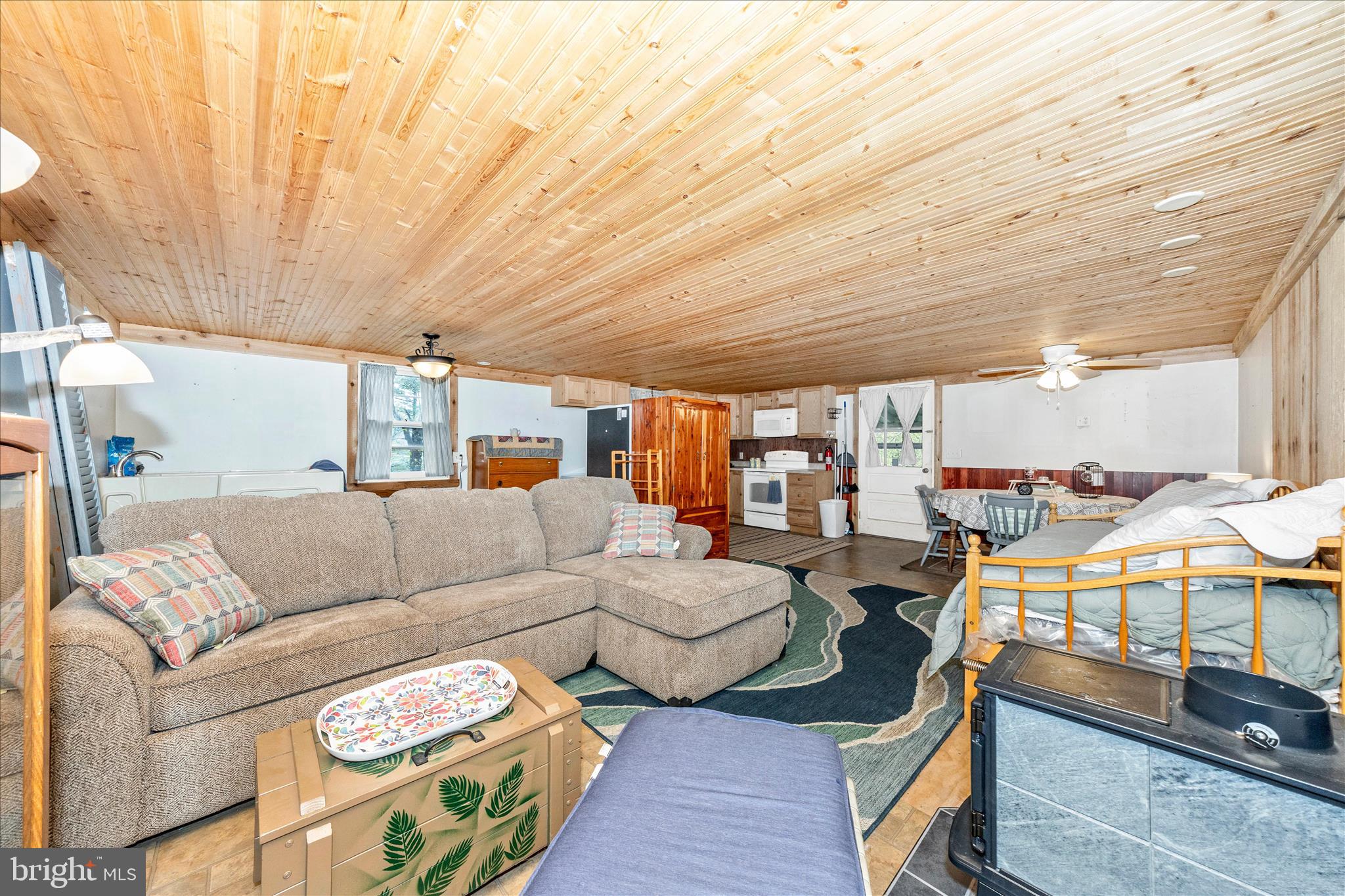 915 Center Square Road Blain, PA 17006 - Photo 29 of 49 Living Room