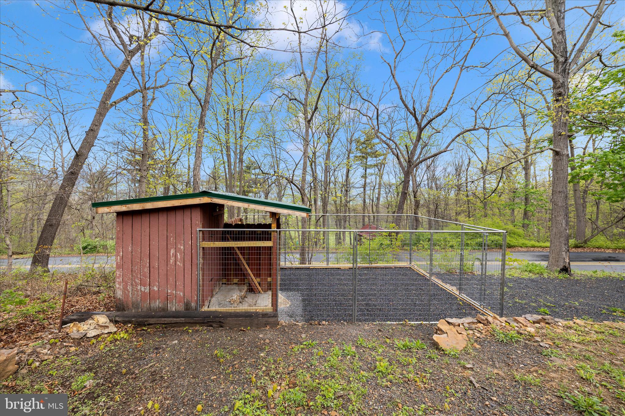 915 Center Square Road Blain, PA 17006 - Photo 49 of 49 Kennel