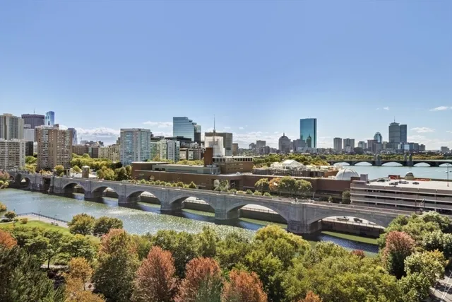 $1,150,000 | 10 Museum Way, Unit 1322, Cambridge, MA 02141