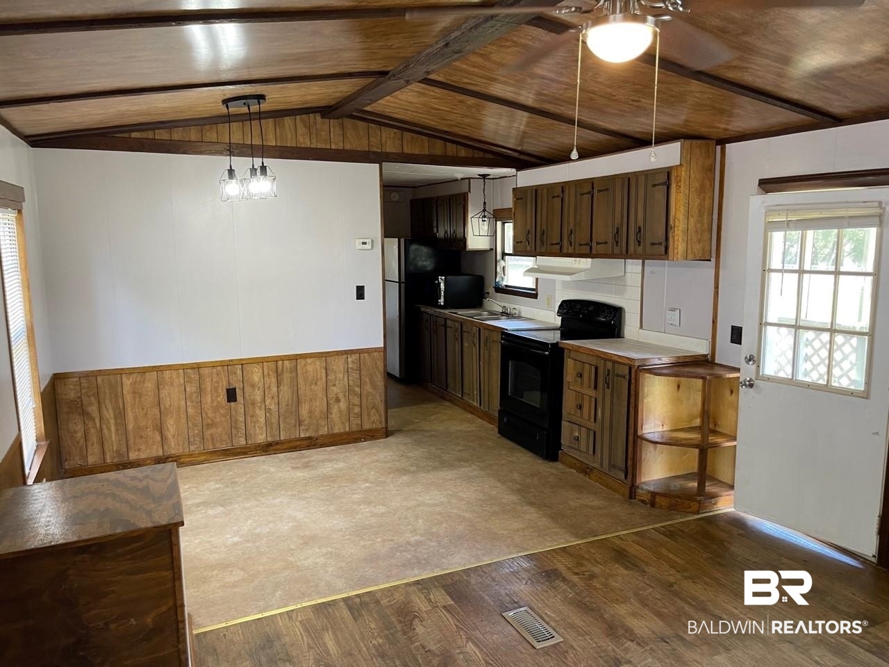 9305 Bay Pnes Road Elberta, AL 36530 - Photo 15 of 32 Gallery Image 15
