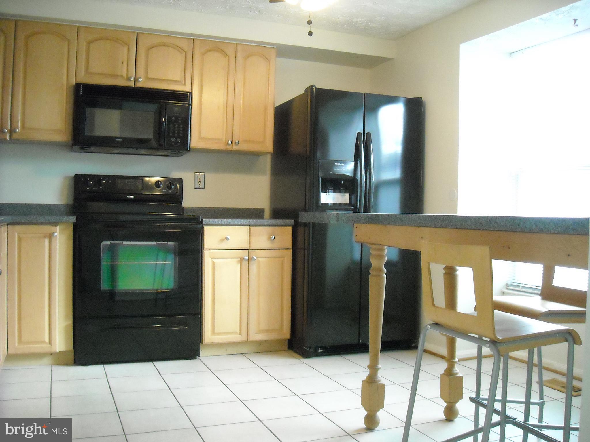 43 Hyacinth Road Baltimore, MD 21234 - Photo 3 of 30 With Breakfast Island