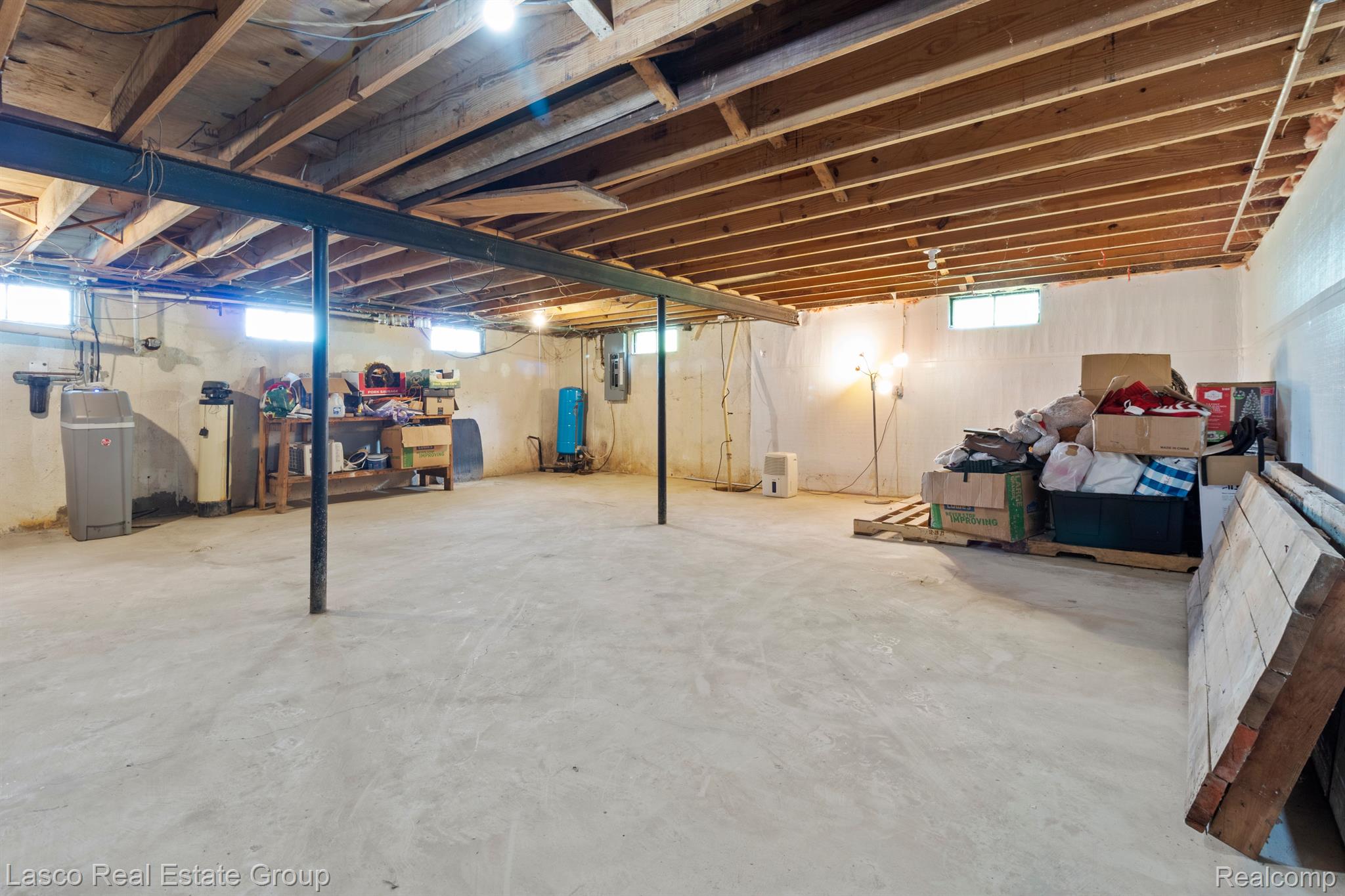 6090 Munsell Road Howell, MI 48843 - Photo 24 of 57 Gallery Image 24