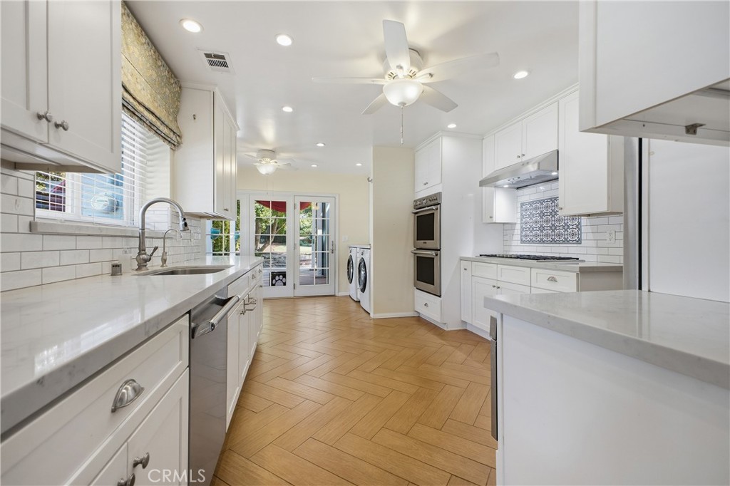 541 East Woodbury Road Altadena, CA 91001 - Photo 16 of 47
