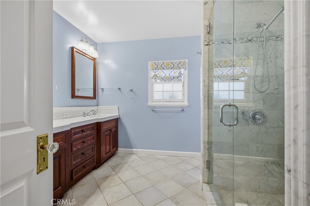 541 East Woodbury Road Altadena, CA 91001 - Photo 27 of 47