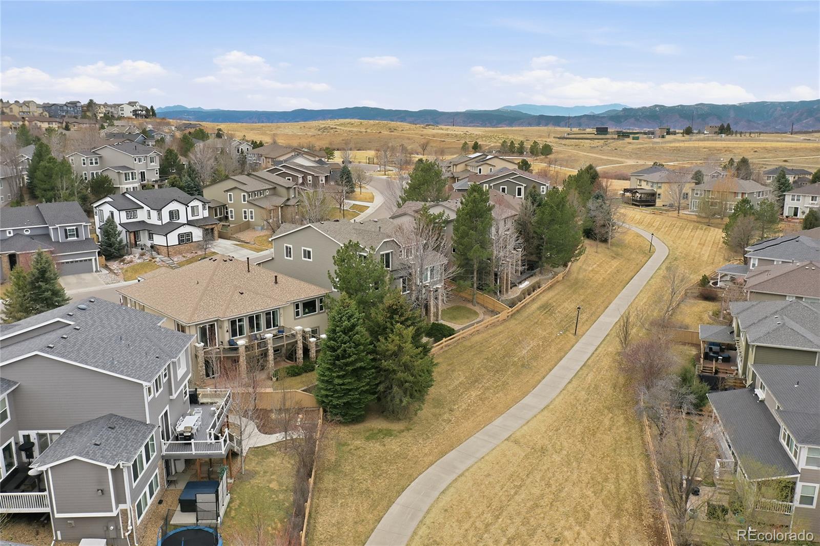 2626 Pemberly Avenue Highlands Ranch, CO 80126 - Photo 49 of 49 a view of a city with an ocean view