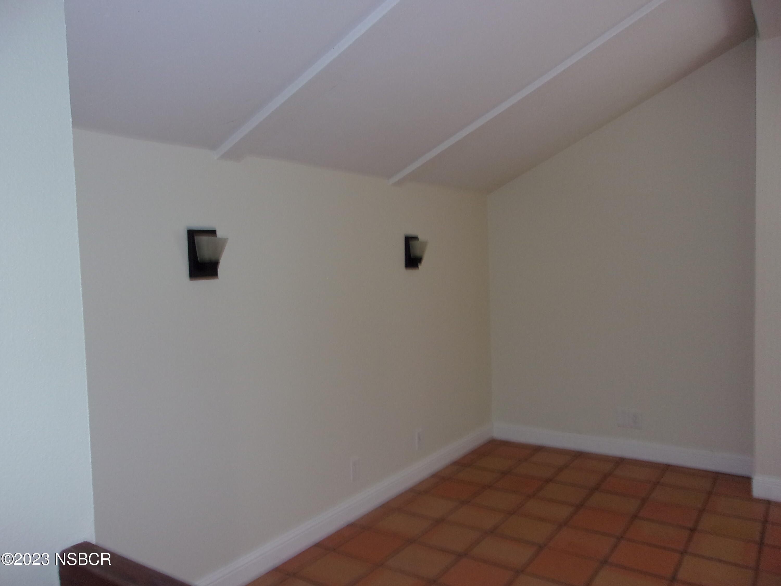 3950 Mesa Cir Drive, Unit A Lompoc, CA 93436 - Photo 20 of 30 Mesa Cr Dr 023