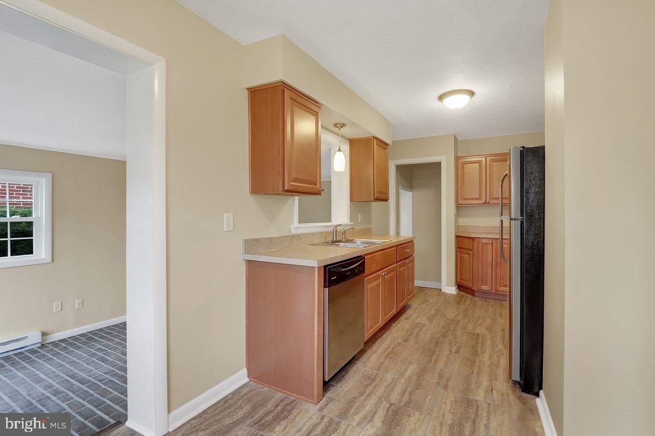 5762 York Road Spring Grove, PA 17362 - Photo 6 of 23