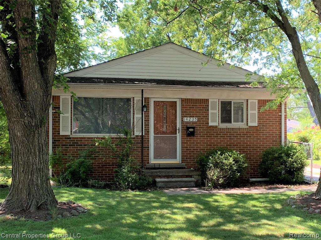 14235 Inkster Road Livonia, MI 48154 - Photo 2 of 21