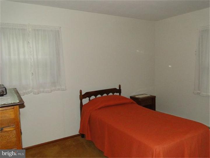 1735 Kumry Road Quakertown, PA 18951 - Photo 17 of 20 Gallery Image 17