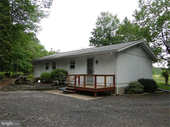1735 Kumry Road Quakertown, PA 18951 - Photo 4 of 20 Gallery Image 4