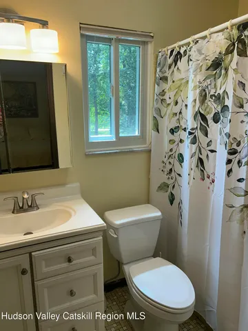 $549,900 | 48 Kensington Drive, Hopewell Junction, NY 12533