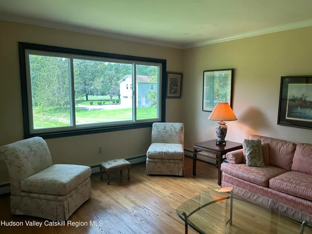 $549,900 | 48 Kensington Drive, Hopewell Junction, NY 12533