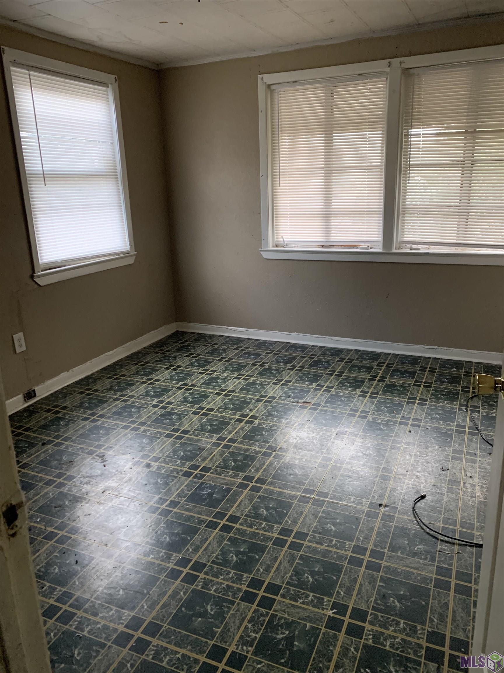 3211 Hollywood Street Baton Rouge, LA 70805 - Photo 3 of 16 Gallery Image 3