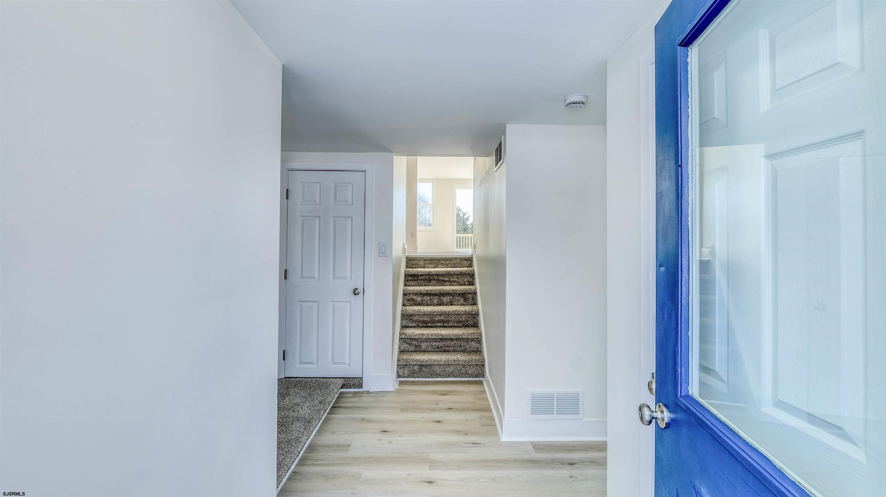 6575 Mill Road Egg Harbor Township, NJ 08234 - Photo 4 of 28