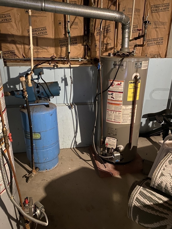 288 Linebrook Road Ipswich, MA 01938 - Photo 23 of 26 a view of a room with gym equipment