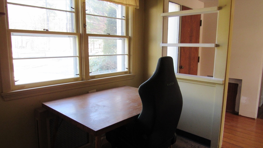 288 Linebrook Road Ipswich, MA 01938 - Photo 7 of 26 a view of a window in a room