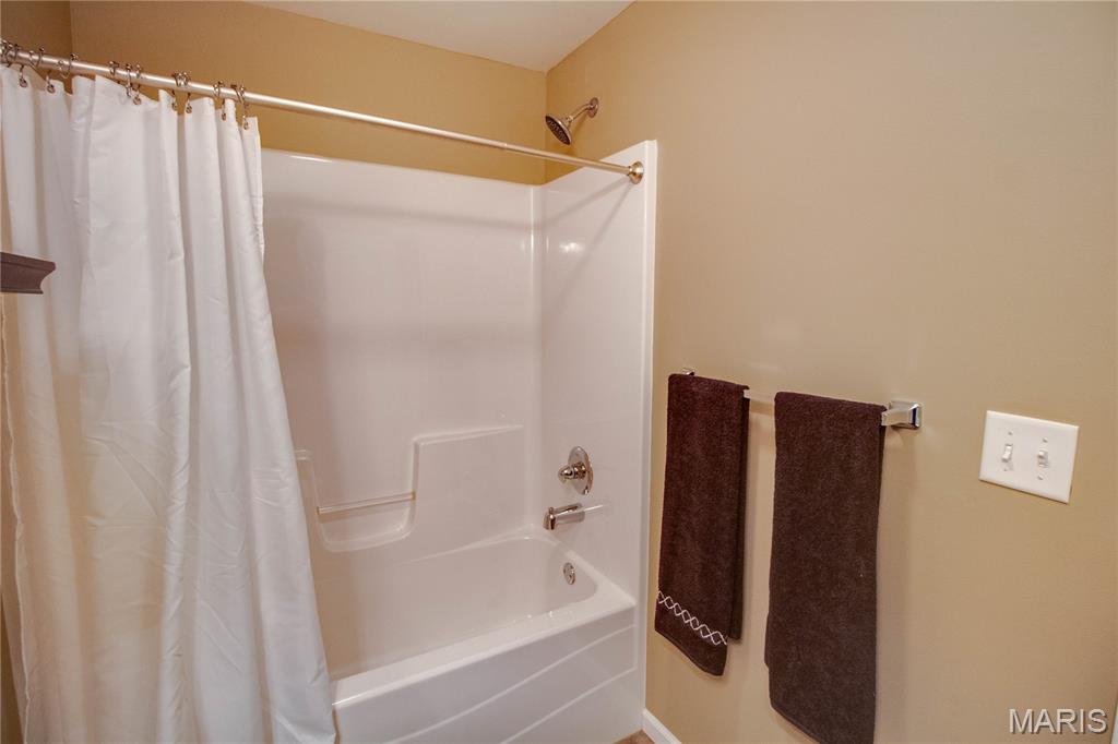 2909 Sandy Lane Springfield, IL 62711 - Photo 36 of 45 Gallery Image 36