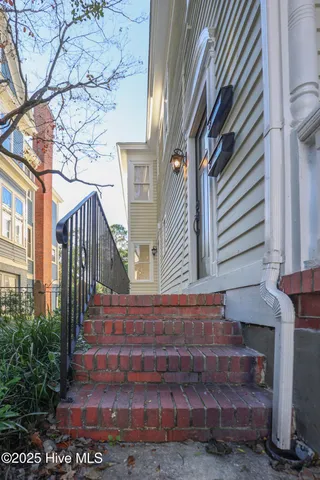 $749,000 | 511 Middle Street, New Bern, NC 28560