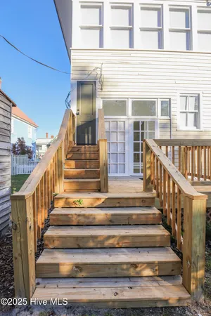 $729,000 | 511 Middle Street, New Bern, NC 28560