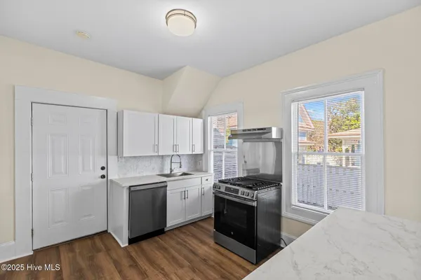 $729,000 | 511 Middle Street, New Bern, NC 28560