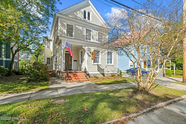 $749,000 | 511 Middle Street, New Bern, NC 28560