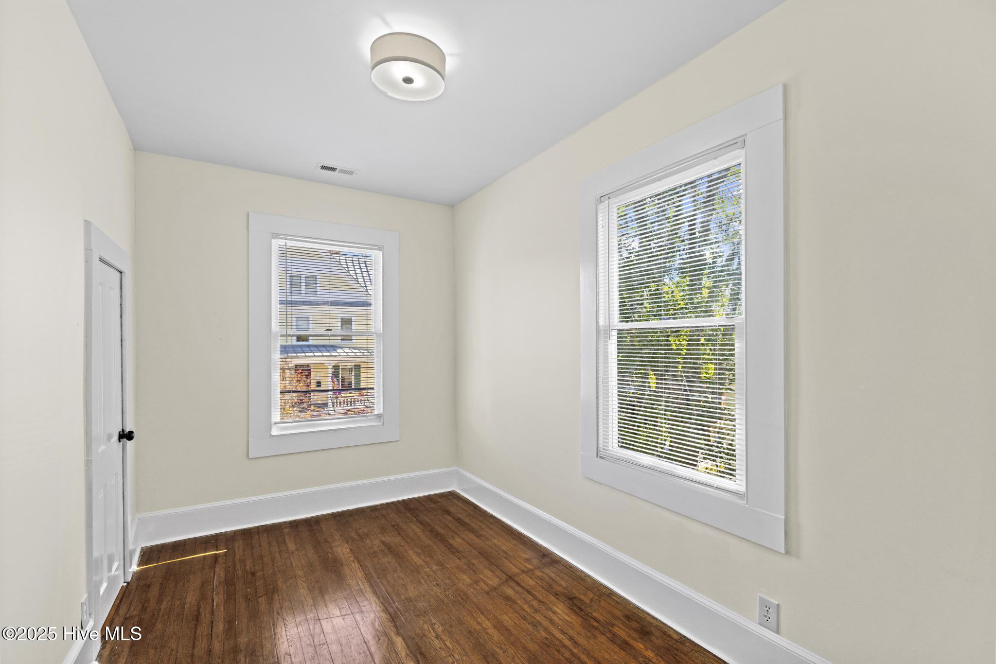 511 Middle Street New Bern, NC 28560 - Photo 38 of 143 425A3428