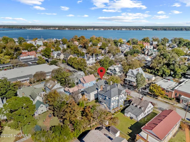 $749,000 | 511 Middle Street, New Bern, NC 28560