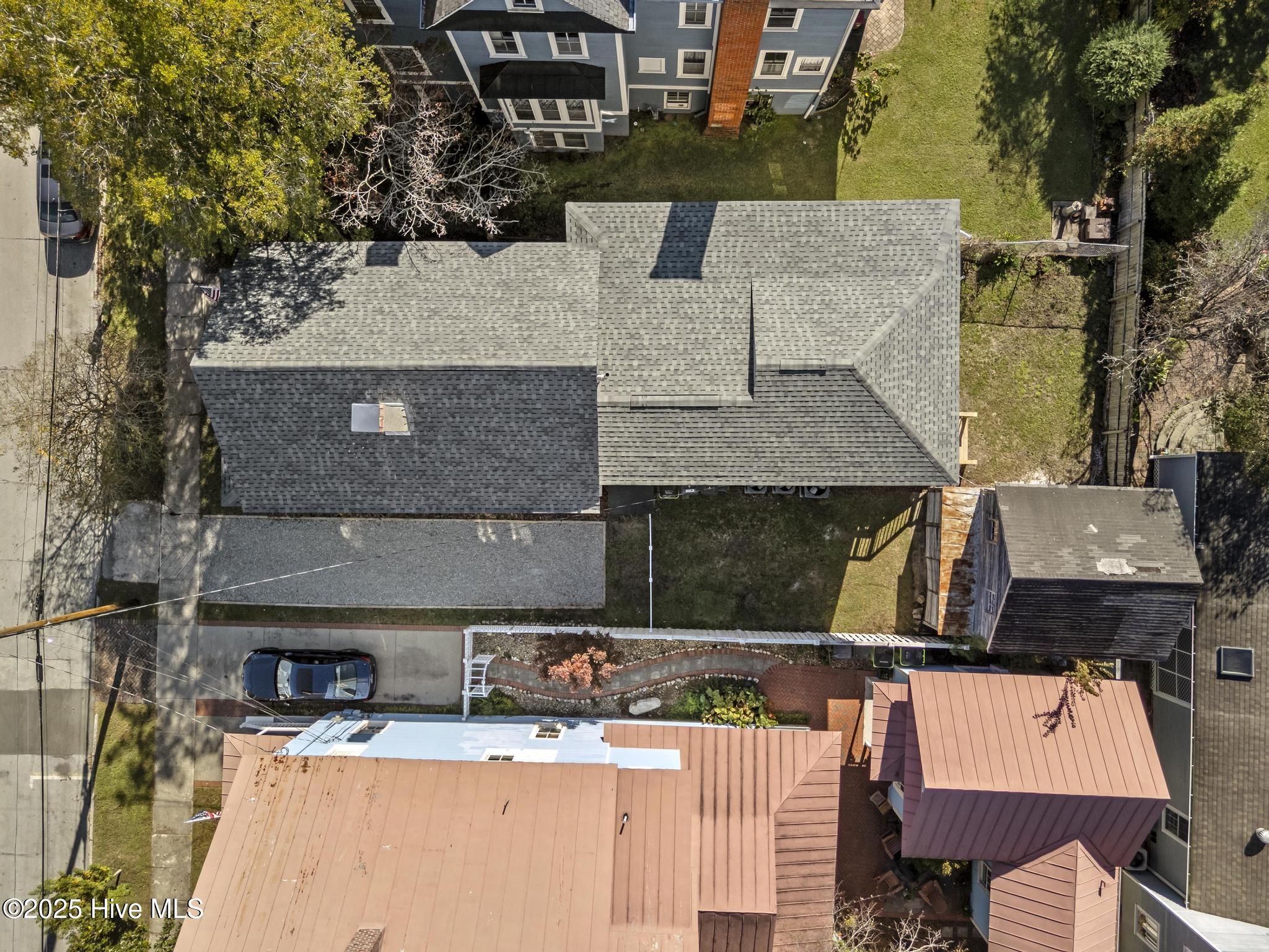 511 Middle Street New Bern, NC 28560 - Photo 58 of 143 DJI_20251104130850_0850_D