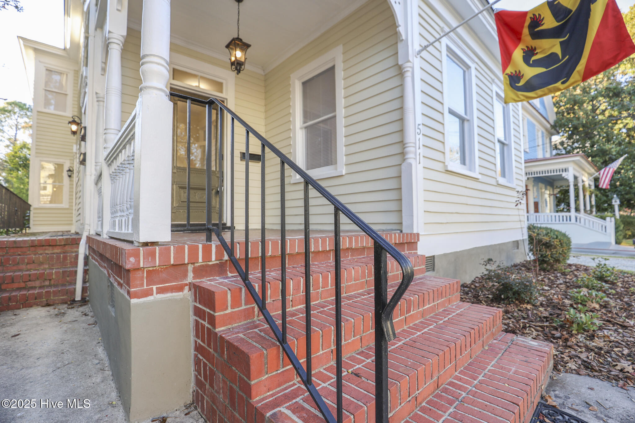 511 Middle Street New Bern, NC 28560 - Photo 5 of 143 Christi- 511 Middle St-056