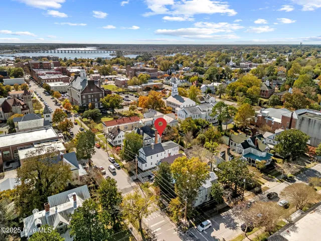 $749,000 | 511 Middle Street, New Bern, NC 28560