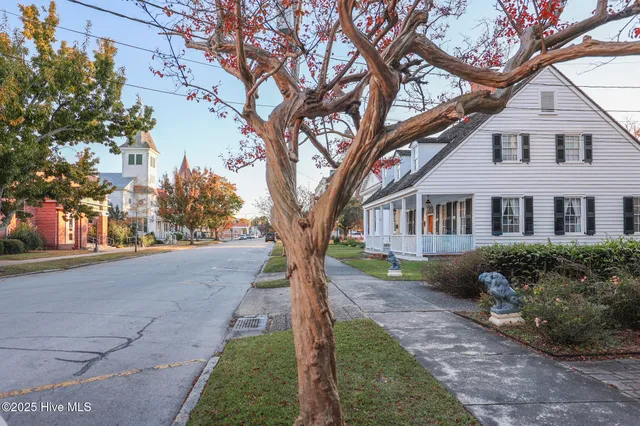 $749,000 | 511 Middle Street, New Bern, NC 28560