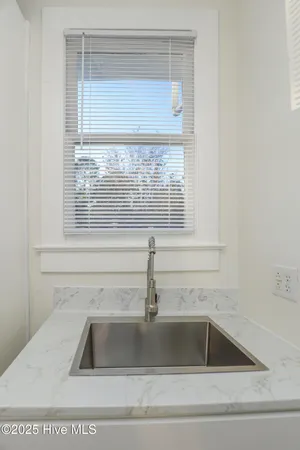 $749,000 | 511 Middle Street, New Bern, NC 28560