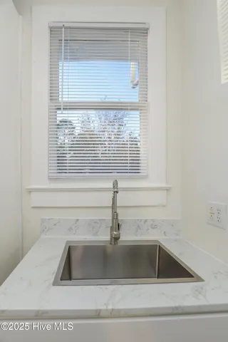 $749,000 | 511 Middle Street, New Bern, NC 28560