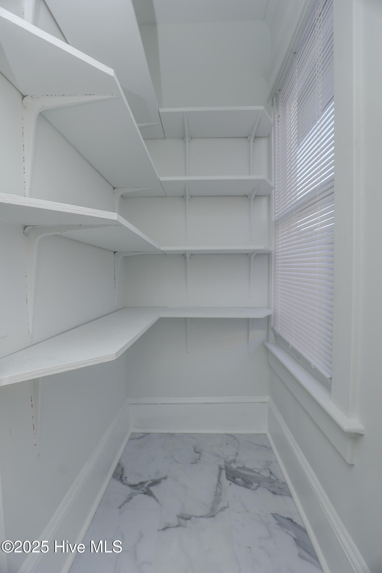 511 Middle Street New Bern, NC 28560 - Photo 79 of 143 Christi- 511 Middle St-033