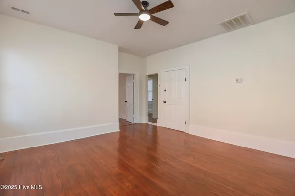 $729,000 | 511 Middle Street, New Bern, NC 28560