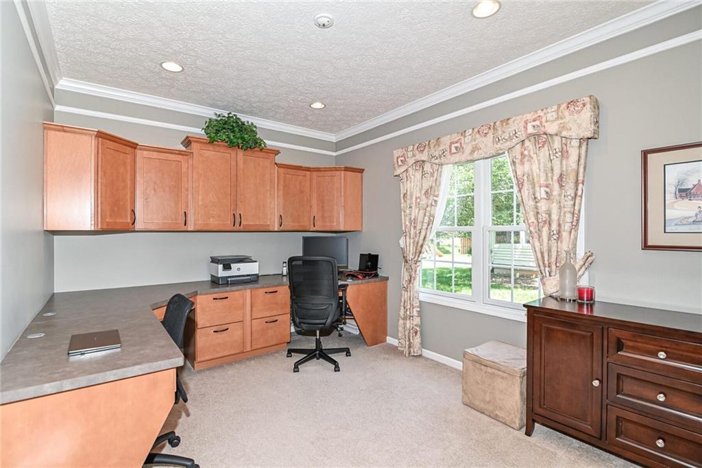 7946 Park Meadows Drive Brownsburg, IN 46112 - Photo 13 of 35