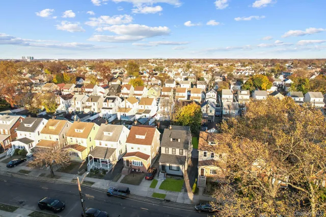 an aerial view of multiple house