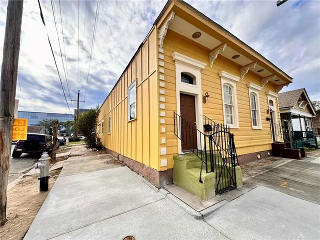 $1,400 | 2302 Iberville Street, New Orleans, LA 70119