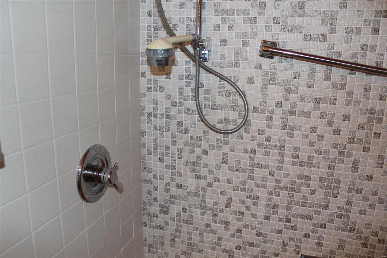 7532 Old Moro Road Moro, IL 62067 - Photo 25 of 83 Gallery Image 25