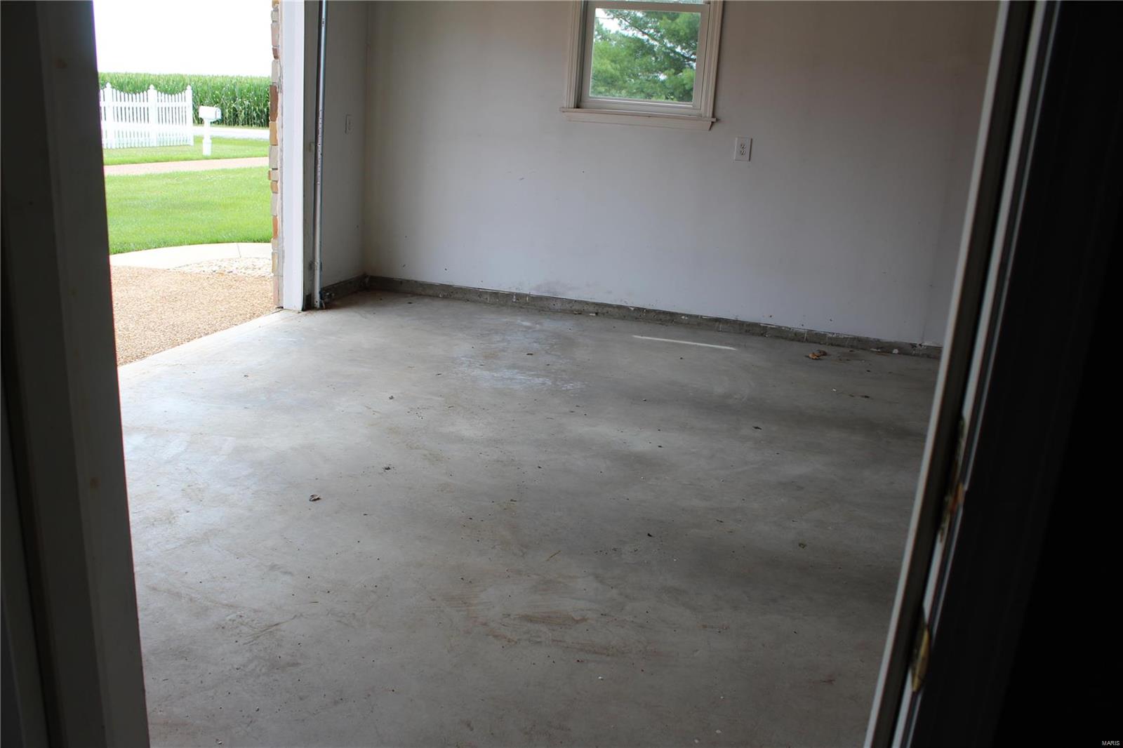 7532 Old Moro Road Moro, IL 62067 - Photo 56 of 83 Gallery Image 56
