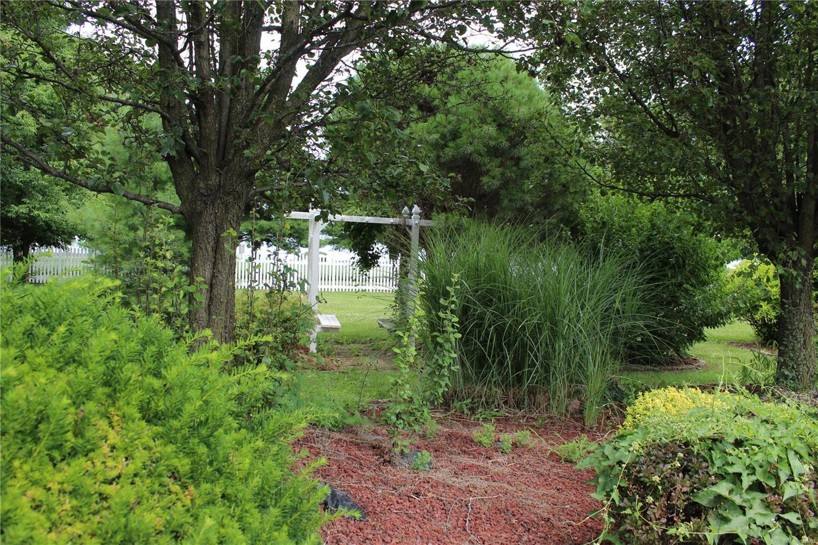 7532 Old Moro Road Moro, IL 62067 - Photo 72 of 83 Gallery Image 72