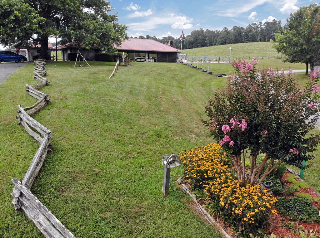 163 Moccasin Road Blairsville, GA 30512 - Photo 33 of 38