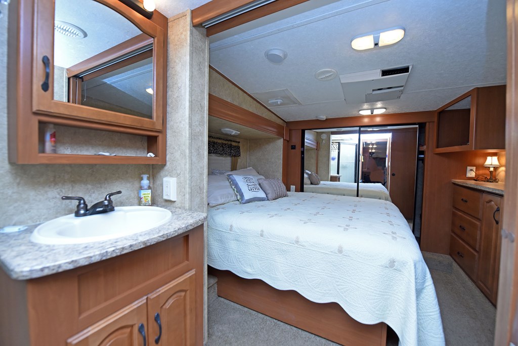 163 Moccasin Road Blairsville, GA 30512 - Photo 7 of 38